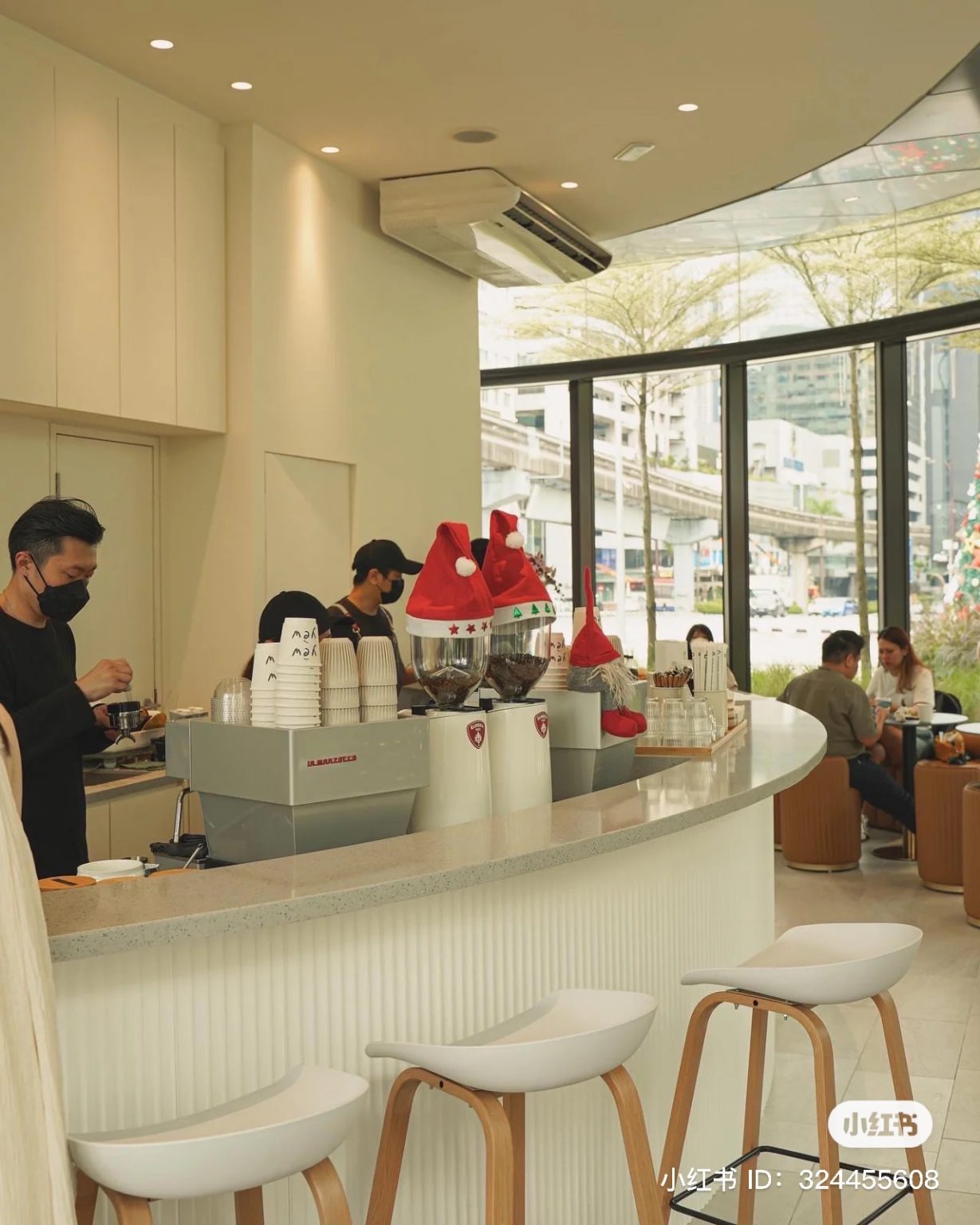 LRT直接到！7间「Lalaport周边咖啡厅」推荐，都是最新必打卡Cafe！